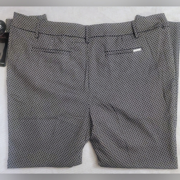 REKUCCI infinite comfort straight cut tummy control pull on pants 24W nwt - Picture 2 of 12